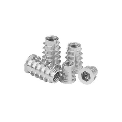 Insertos roscados para banderines de madera